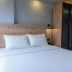 Art Karakoy Hotel