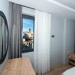 Hotel Art Karakoy *