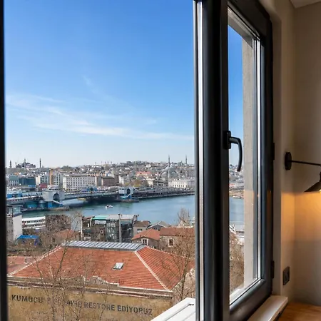 Hotel Art Karakoy *