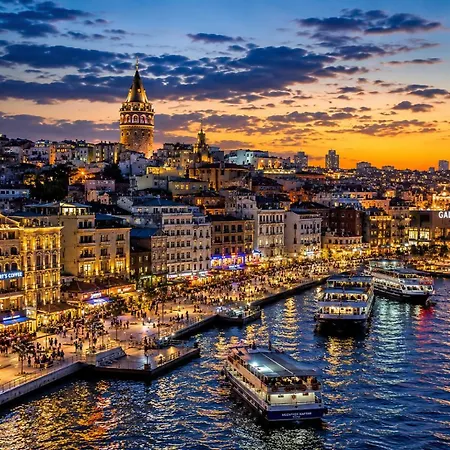 Art Karakoy *