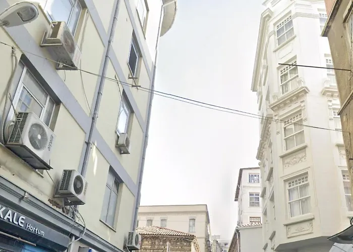 Artistanbul Karakoy *