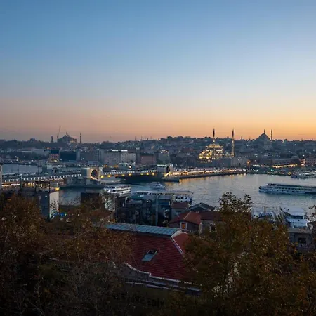 Hotel Art Karakoy